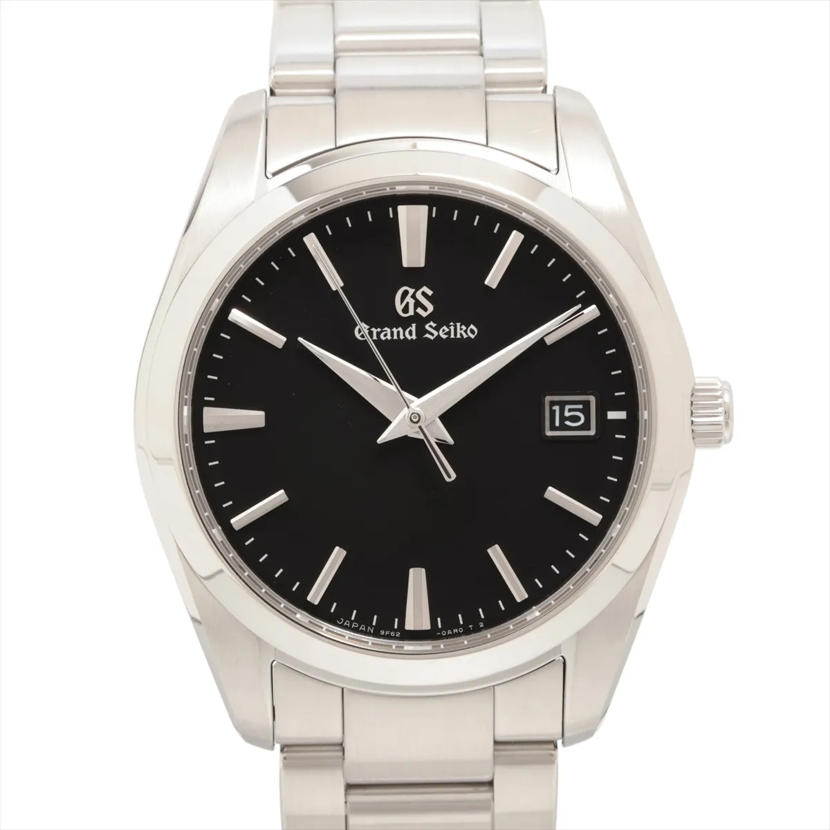 Stainless steel watch with a black dial, baton indices and a steel bracelet