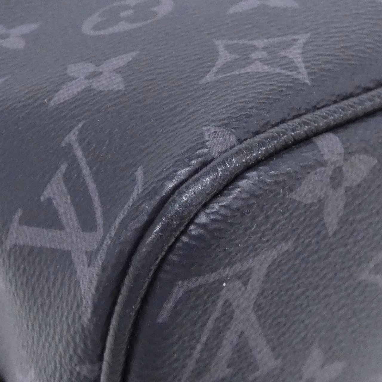 Seller photograph of the bag