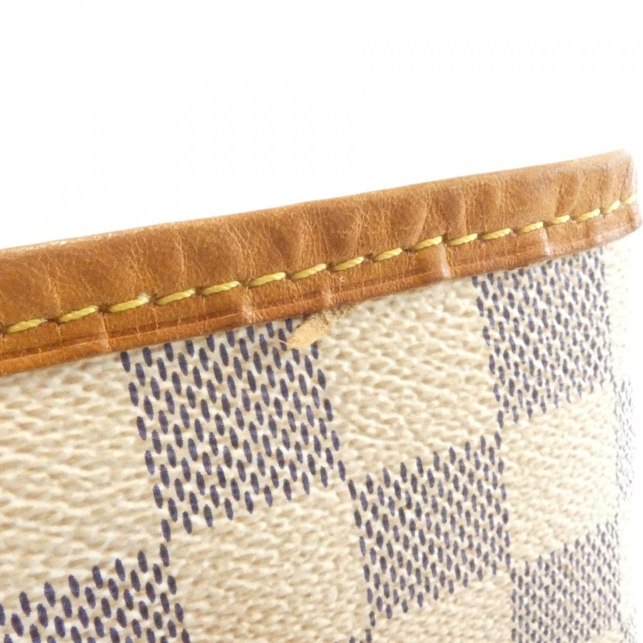 Seller photograph of the bag