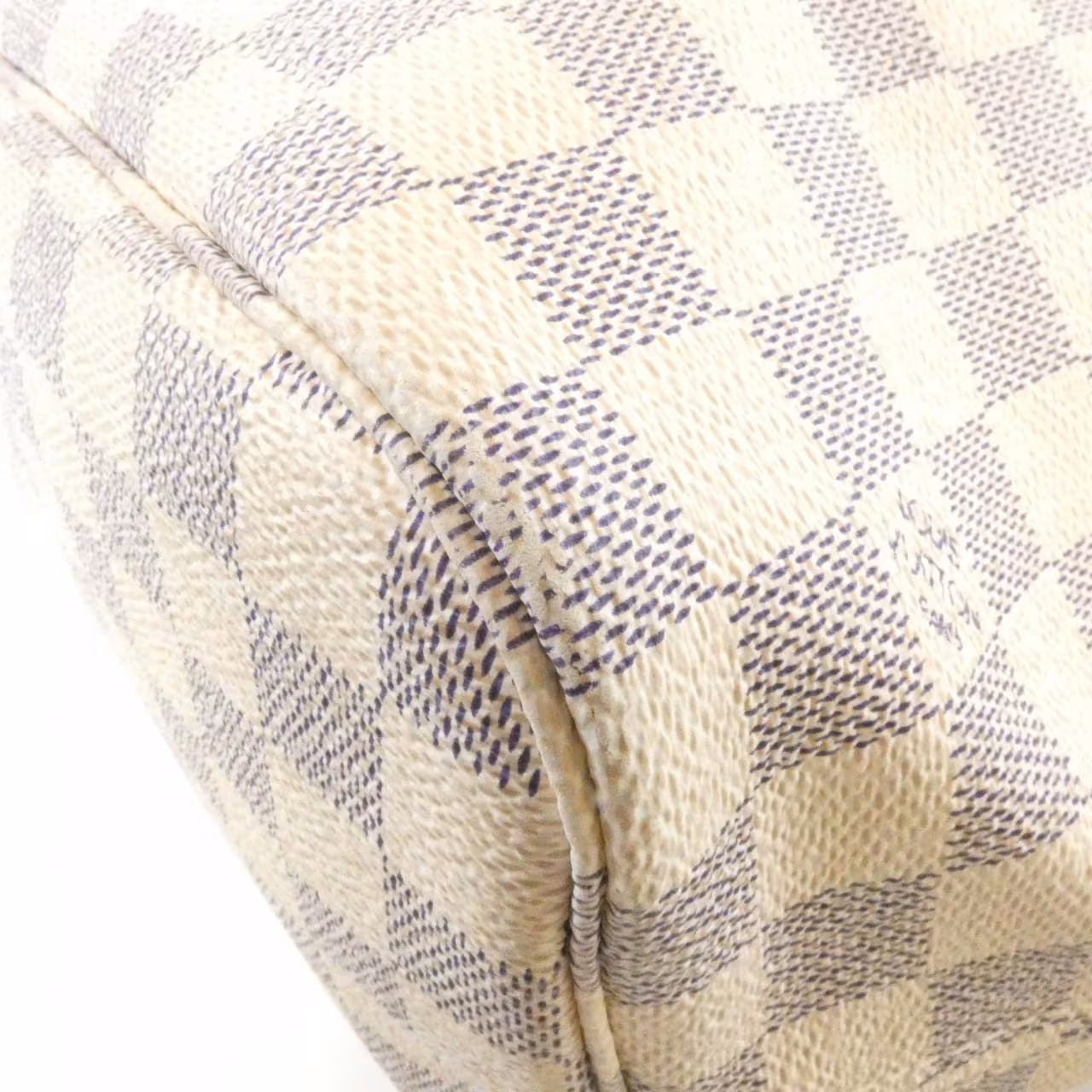 Seller photograph of the bag