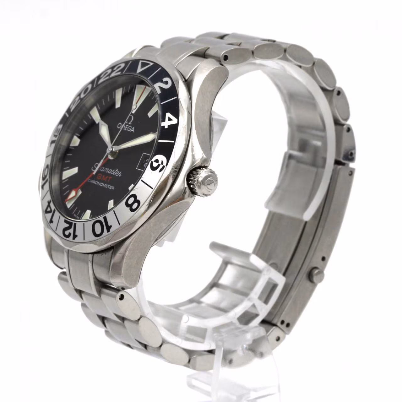Steel diver-style wristwatch with a dark bezel and dial on a steel bracelet.
