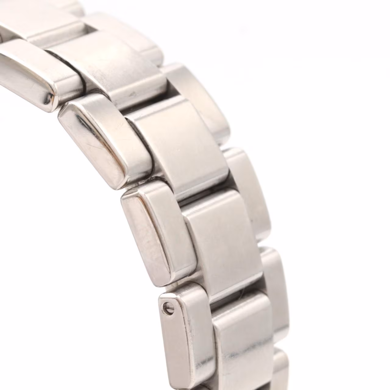 Stainless steel wristwatch with a light dial and matching bracelet.