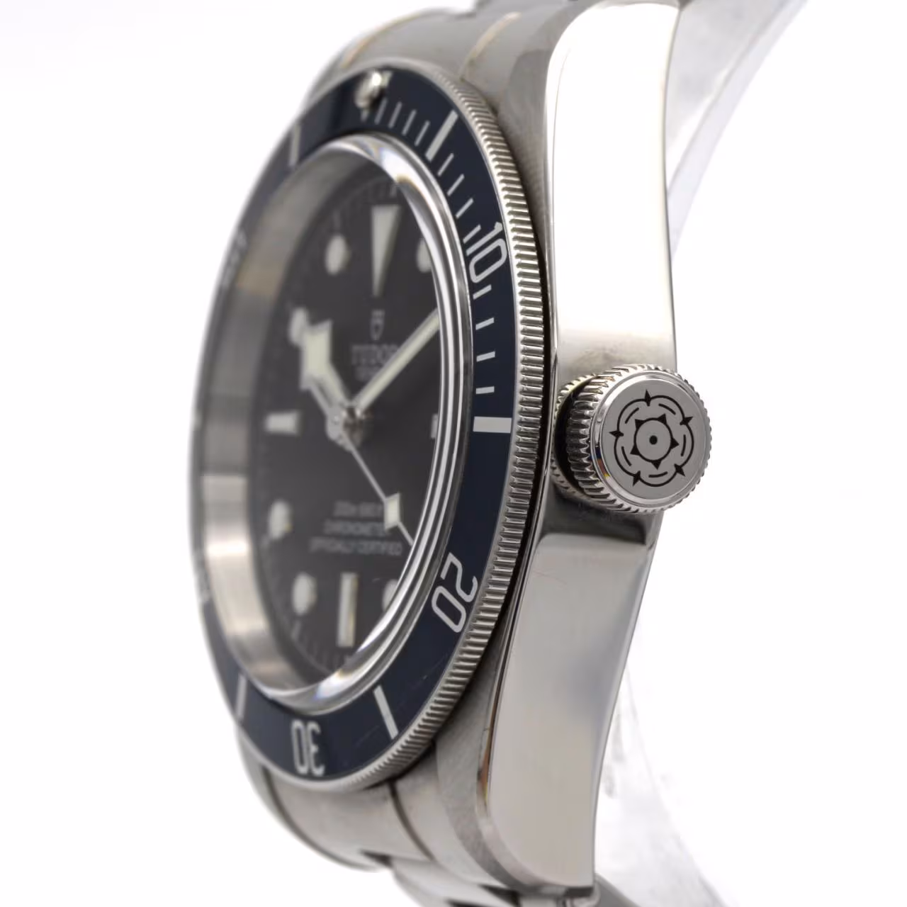 Stainless steel automatic watch with a rotating bezel and matching bracelet